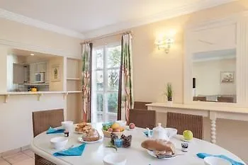 Pierre & Les Restanques Du Golfe De Saint-tropez גרימו