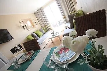 Pierre & Les Restanques Du Golfe De Saint-tropez Apart Otel Grimaud